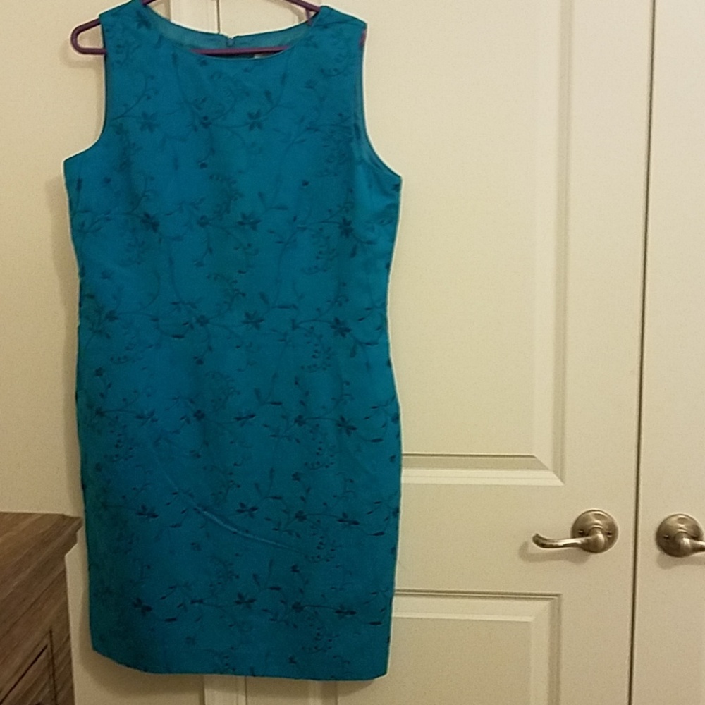Sheath dress